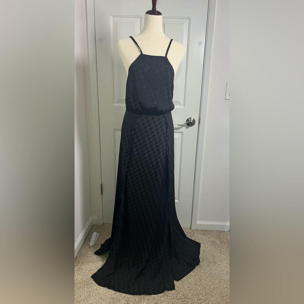 ASTR the label - ‎ Black Spaghetti Strap Tied Back Maxi Dress Size Medium
